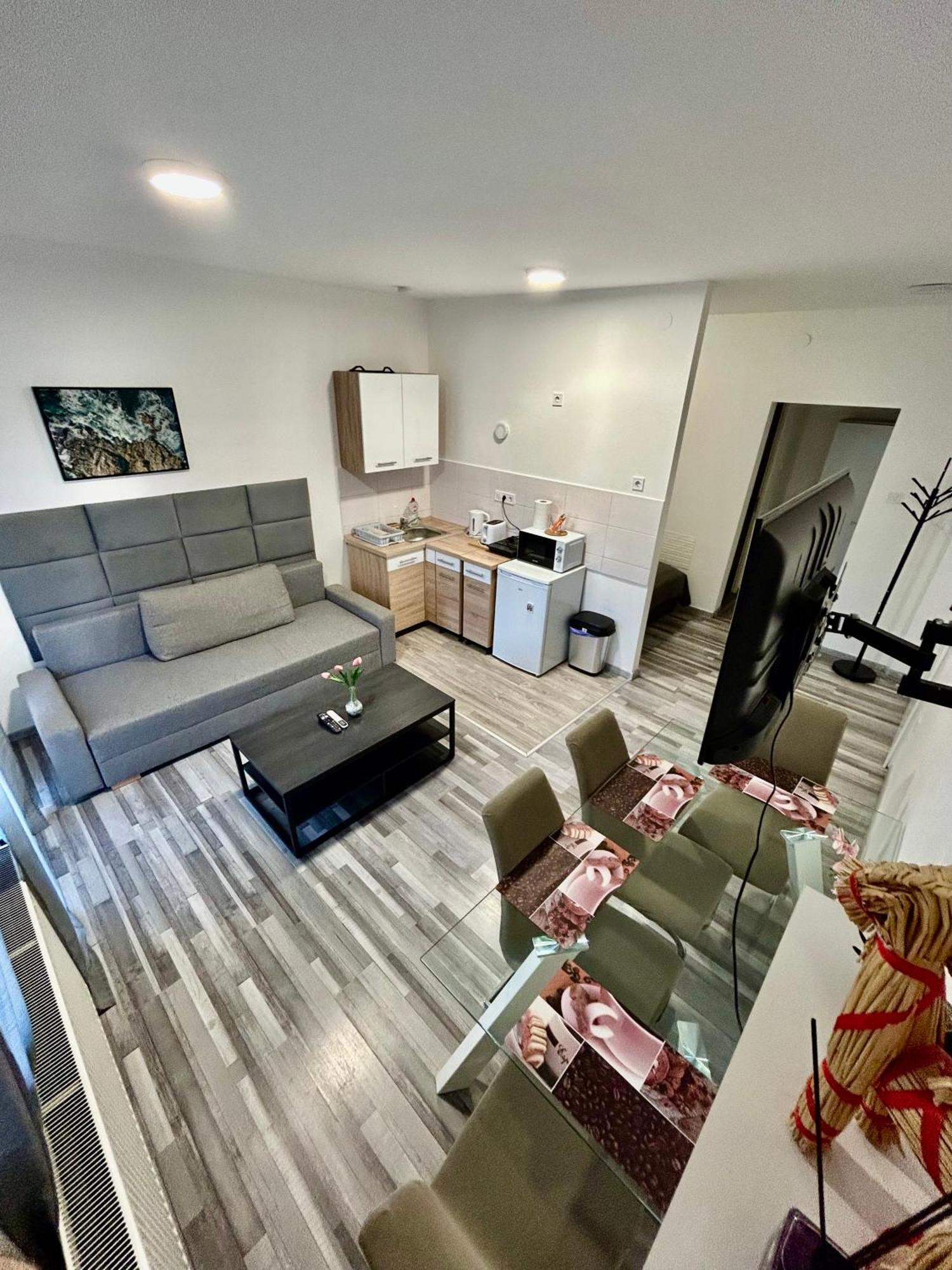 Mira Nest - Budapest City Esterno foto